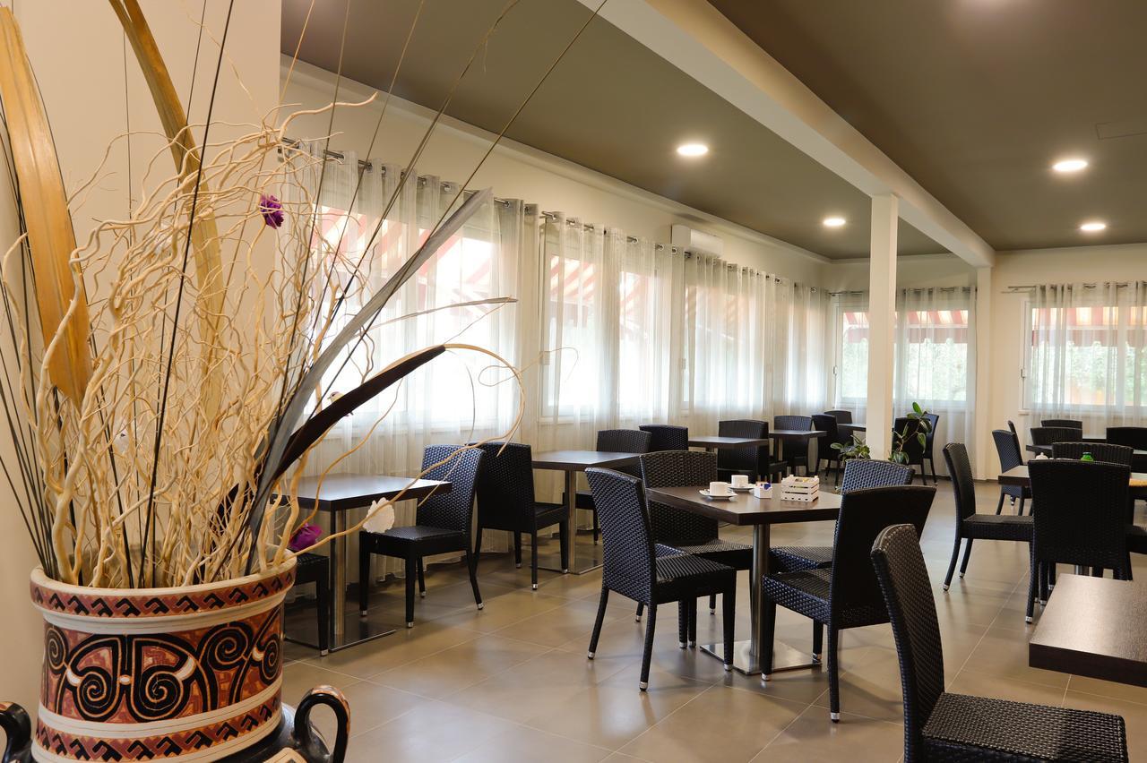 Hotel Grifone Principina a Mare Luaran gambar