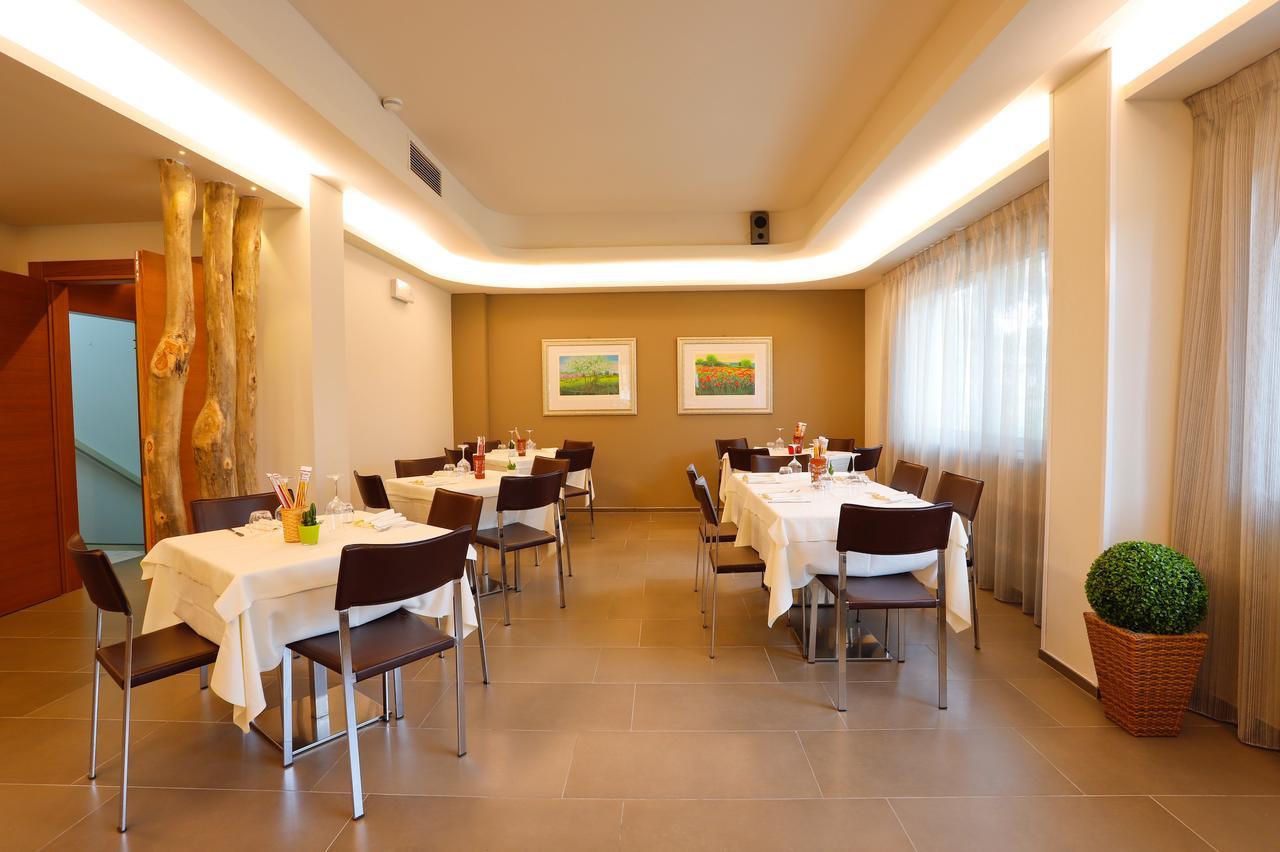 Hotel Grifone Principina a Mare Luaran gambar
