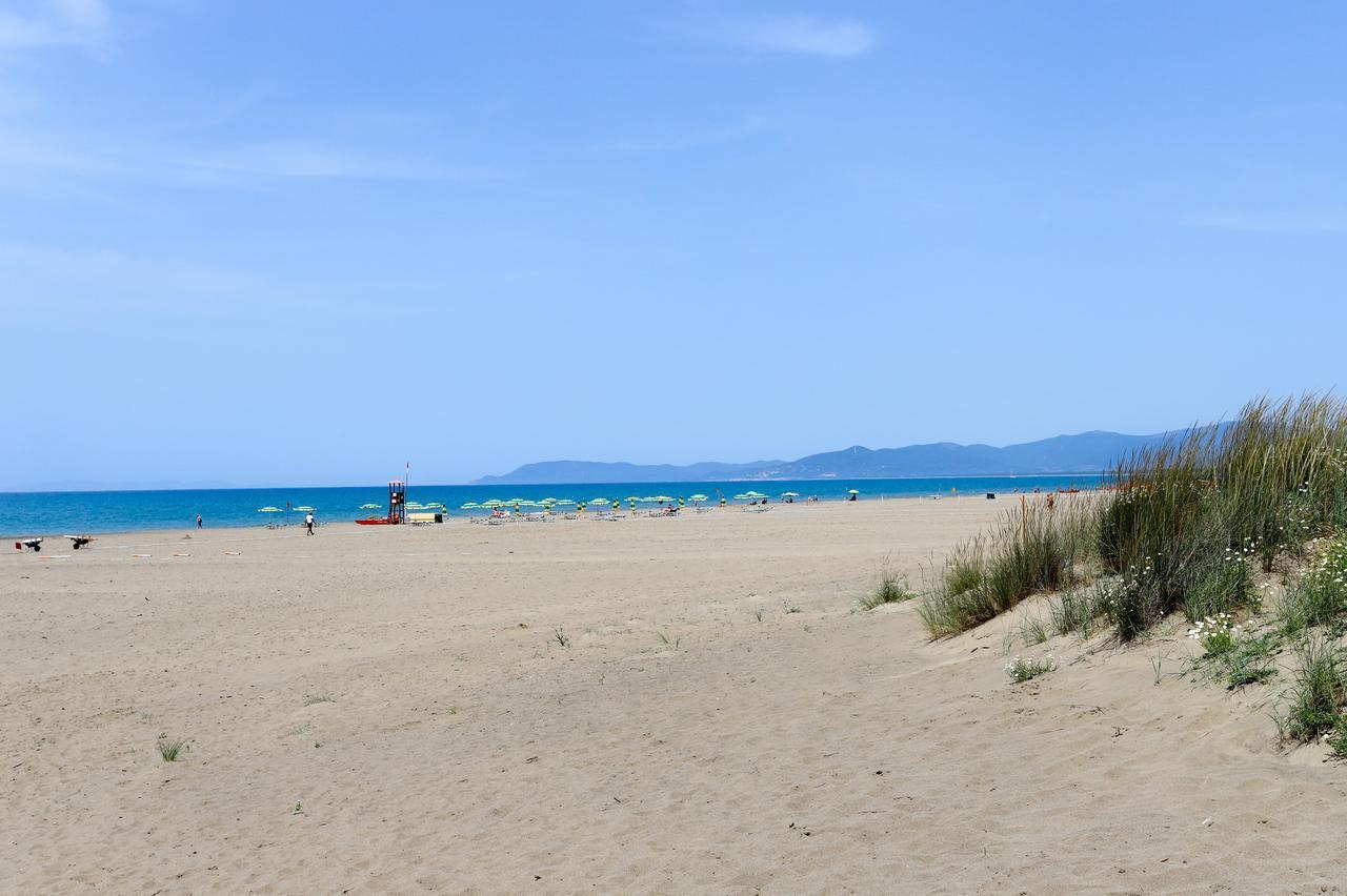 Hotel Grifone Principina a Mare Luaran gambar