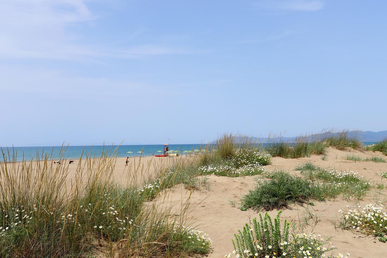 Hotel Grifone Principina a Mare Luaran gambar